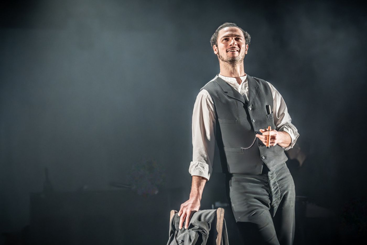 Photos: First Look at LONDON TIDE at the National Theatre  Image
