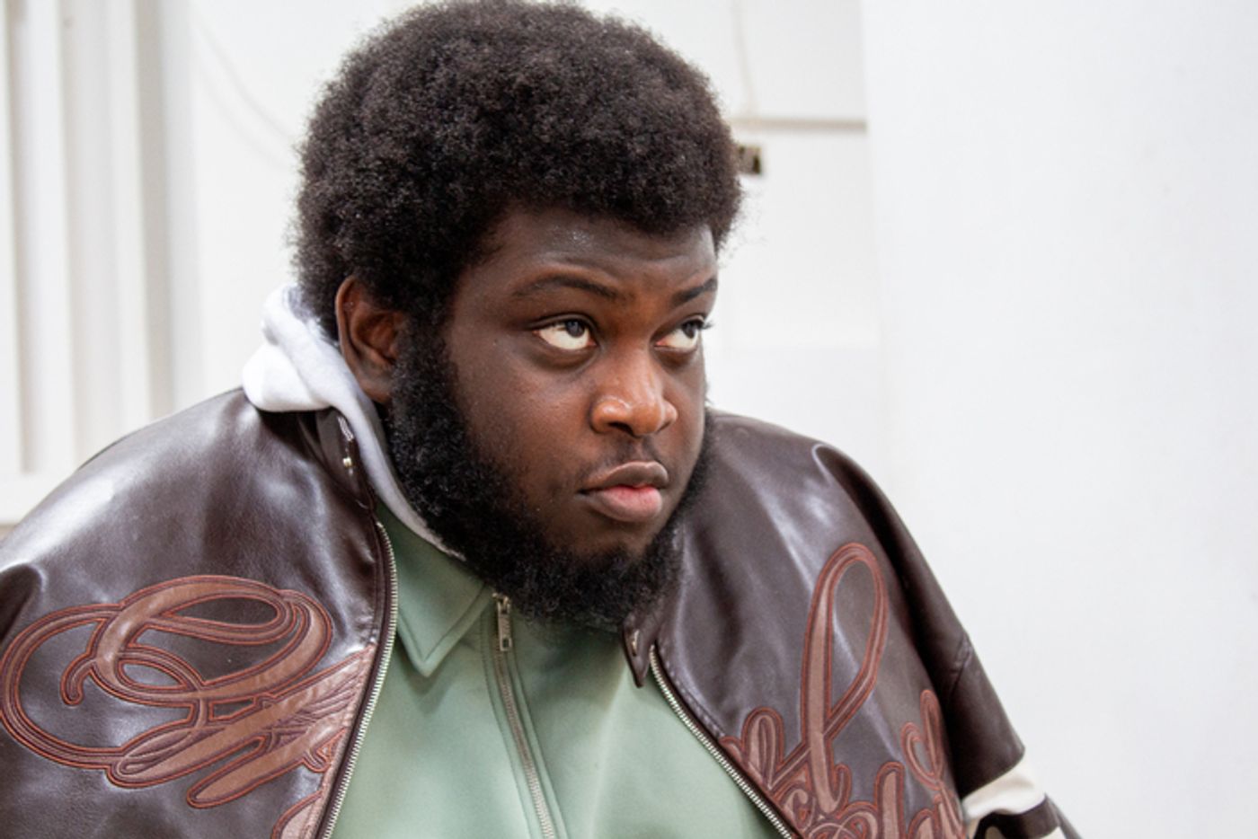 Photos: Inside Rehearsal For BETWEEN THE LINES at New Diorama Theatre  Image