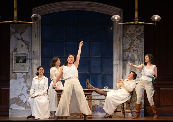 Kim Blanck and cast Photo