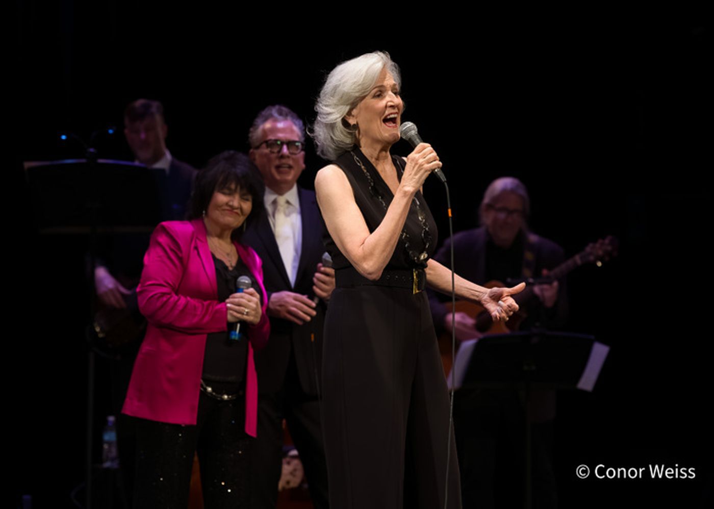 Photos: See Highlights from the 38th Annual MAC Awards  Image