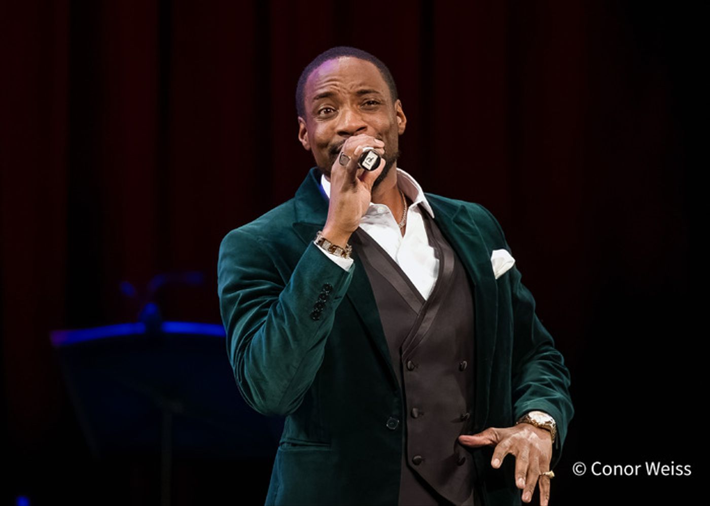 Photos: See Highlights from the 38th Annual MAC Awards  Image