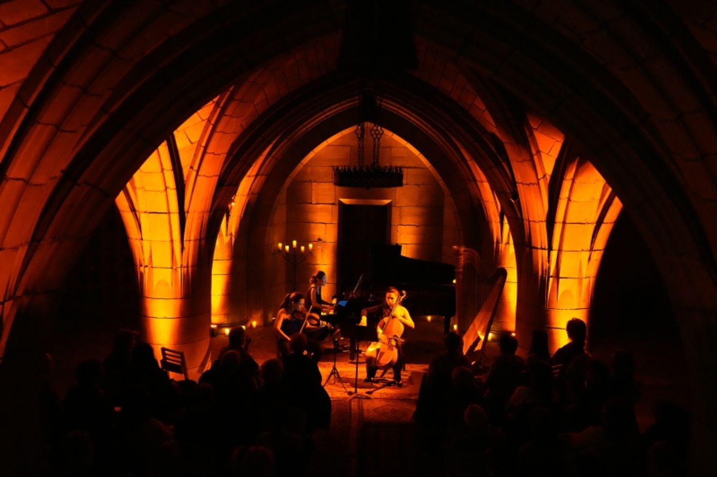 Review: COLORS BY DANIEL TEMKIN at Church Of The Intersession  Image