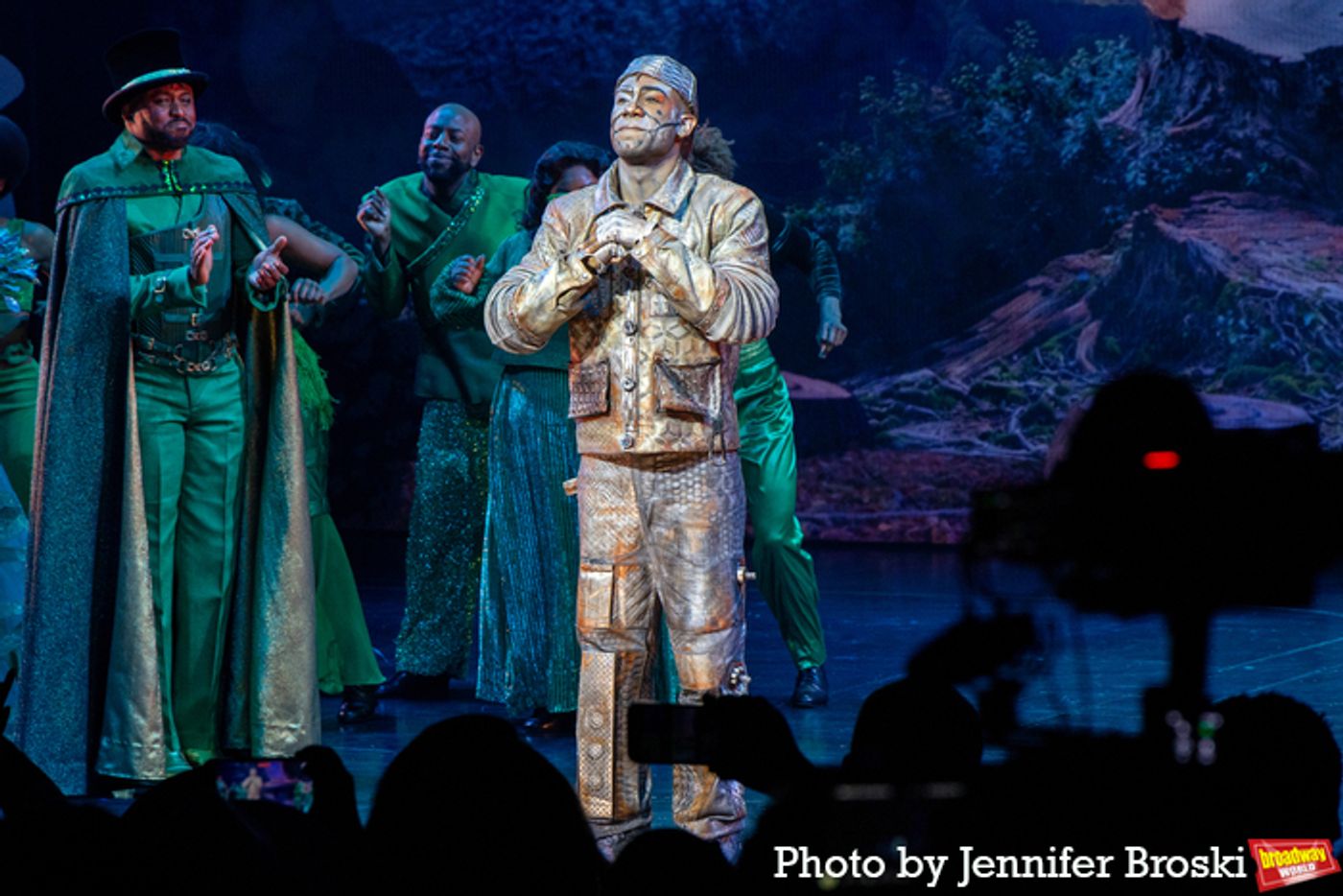 Photos: The Cast of THE WIZ Takes Their Opening Night Bows  Image