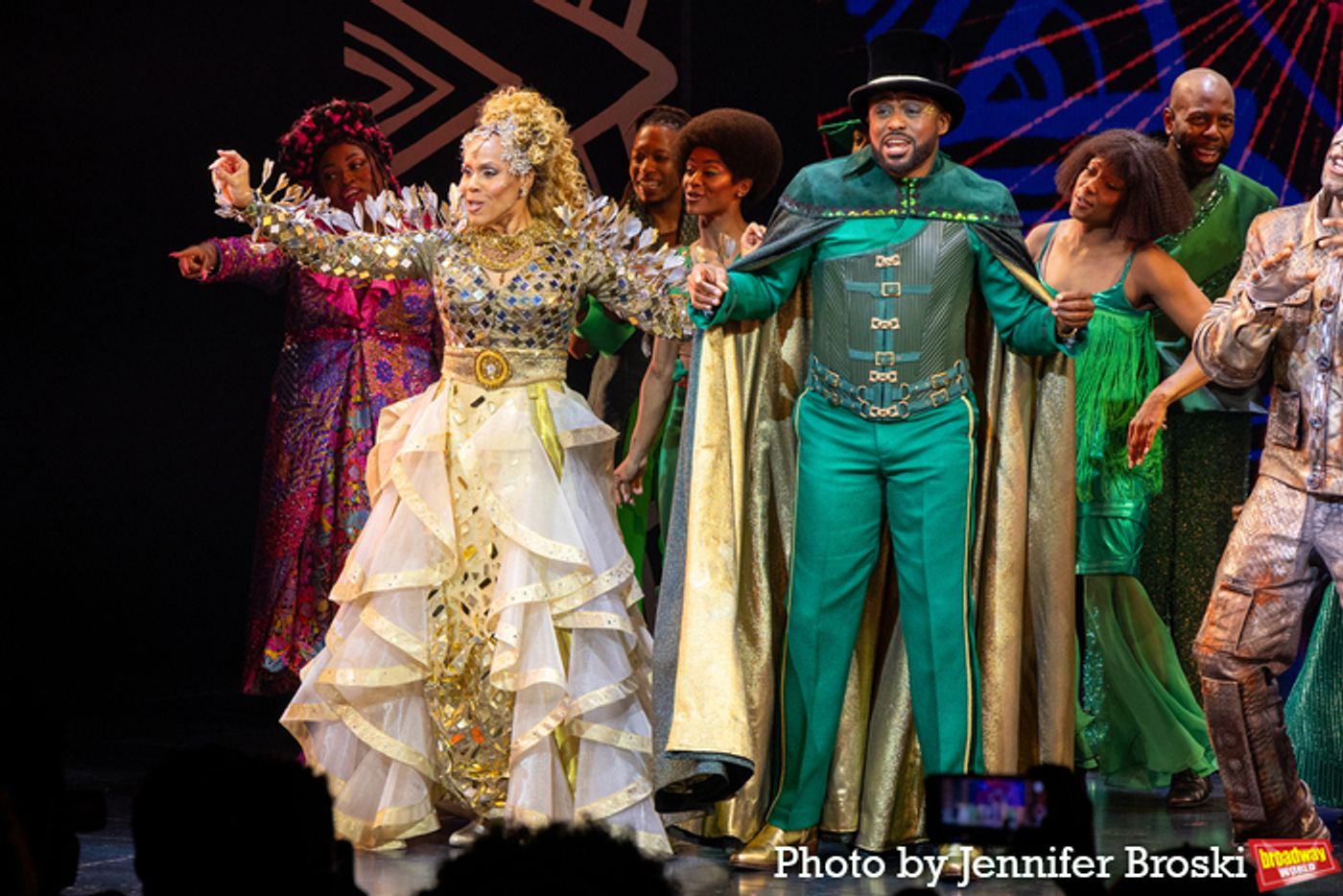 Photos: The Cast of THE WIZ Takes Their Opening Night Bows  Image