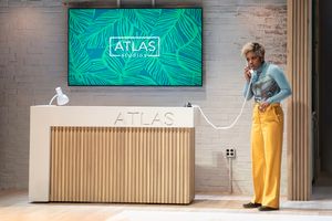 Naomi Lorrain @ BroadwayWorld Naomi Lorrain Photo