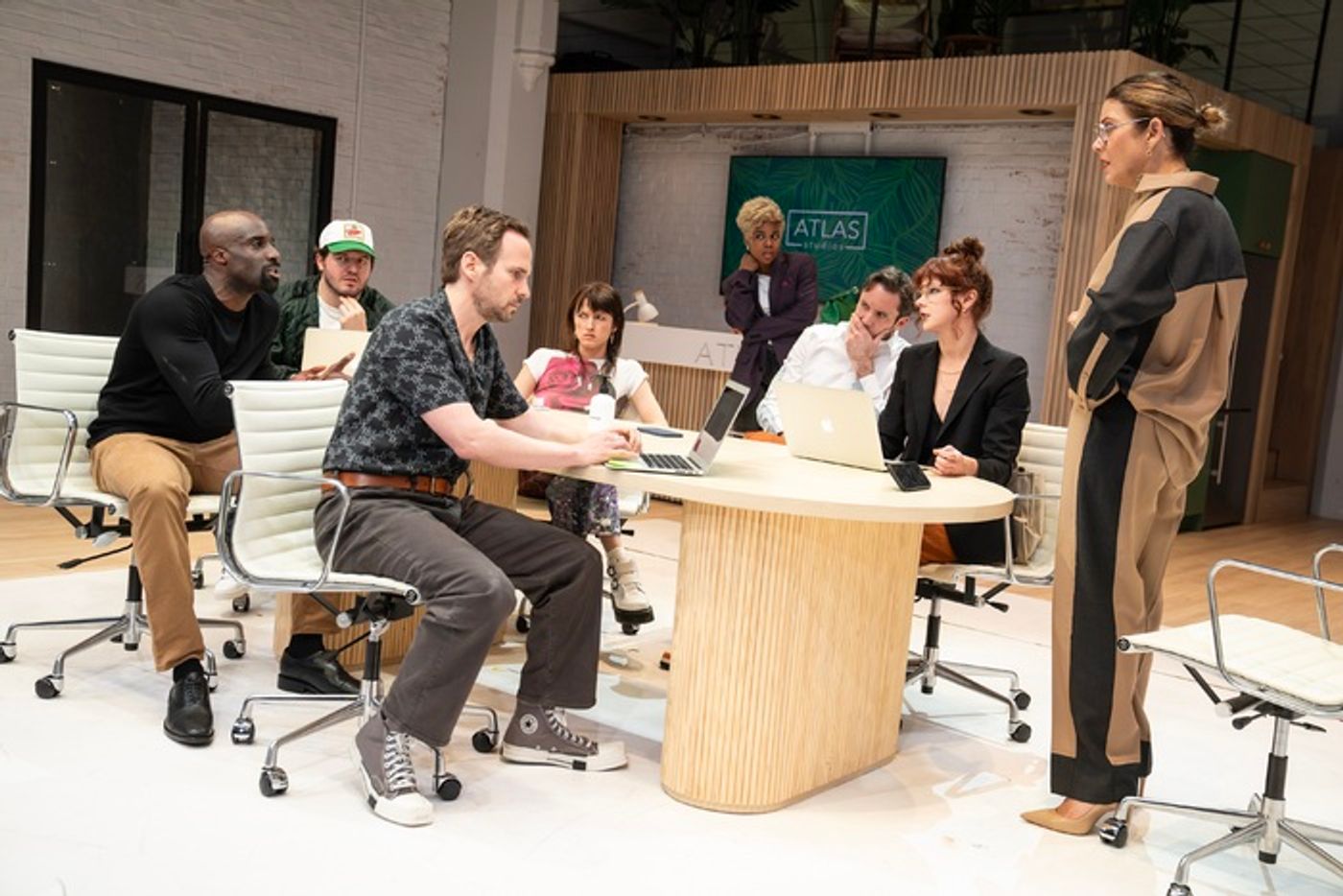 Photos: Get a First Look at Kate Walsh & More in JORDANS at The Public  Image