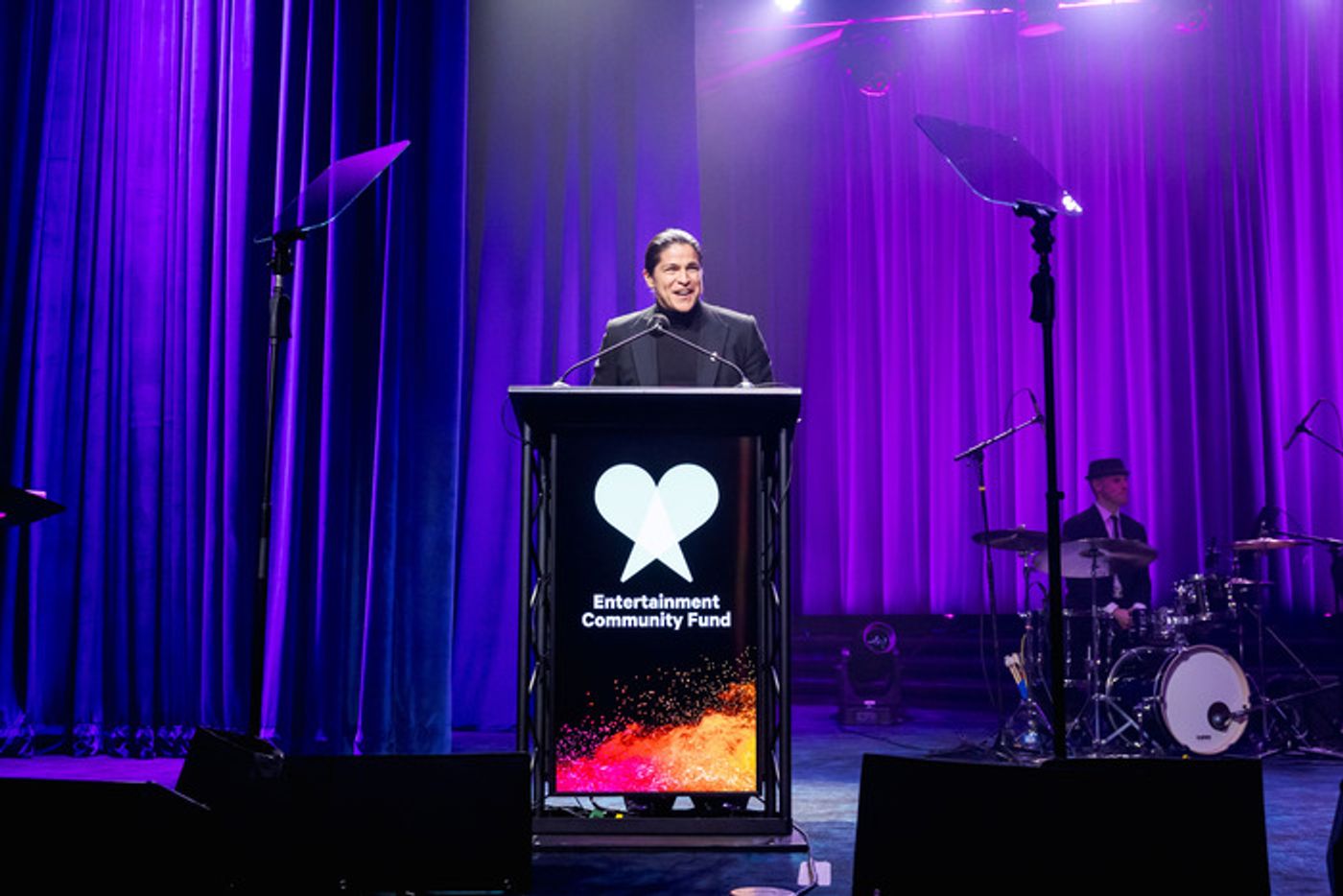 Photos & Video: See Bening, Stokes Mitchell & More at The Entertainment Community Fund Gala  Image