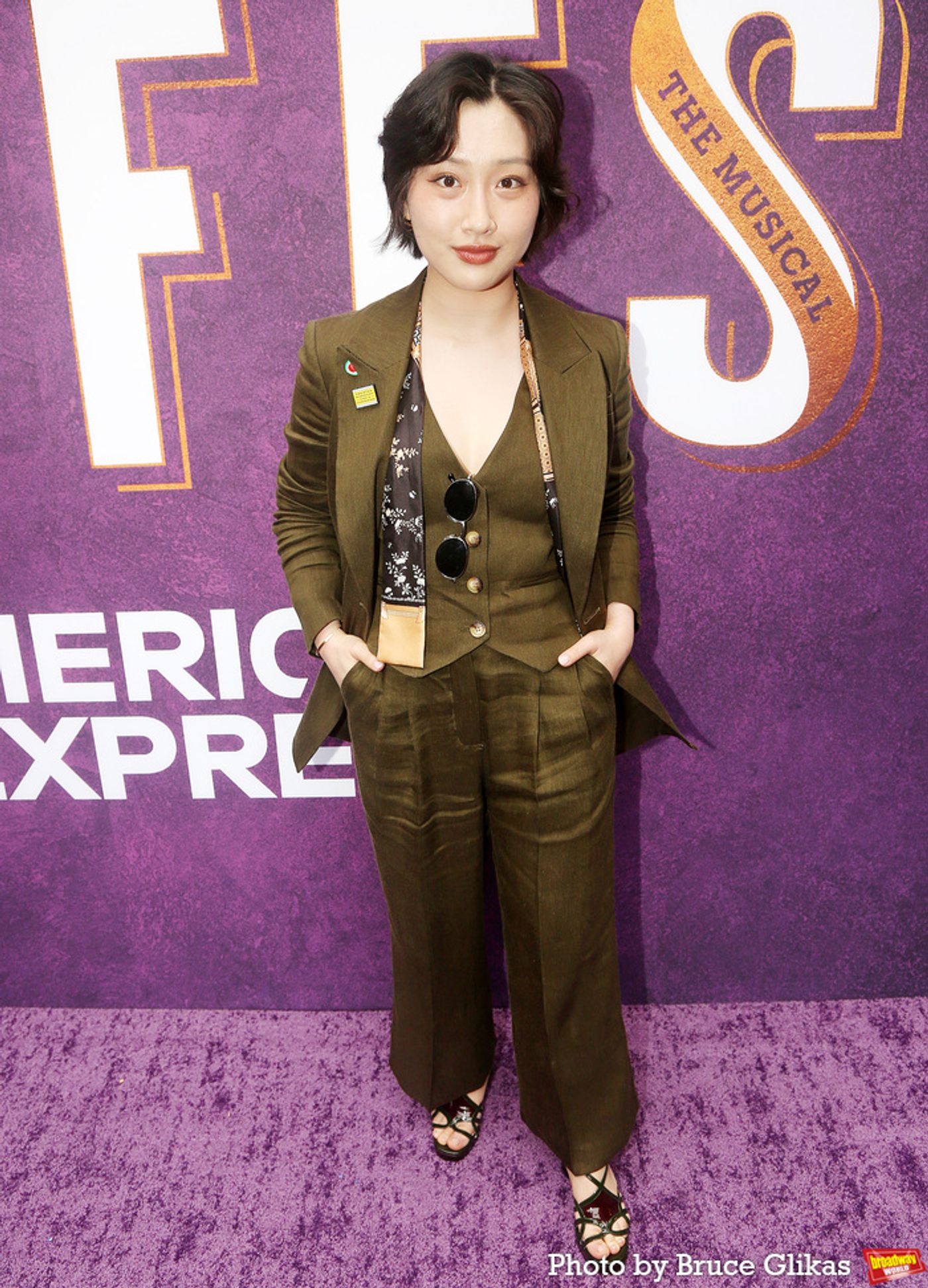 Photos: The Cast of SUFFS Walks the Purple Carpet on Opening Night  Image