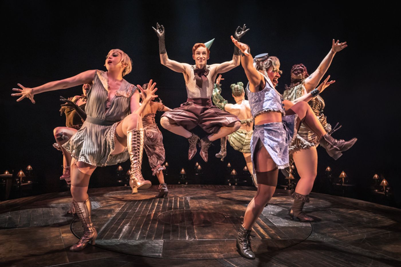 Photos: First Look at Eddie Redmayne, Gayle Rankin & More in CABARET  Image