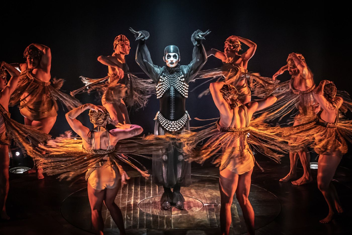 Photos: First Look at Eddie Redmayne, Gayle Rankin & More in CABARET  Image