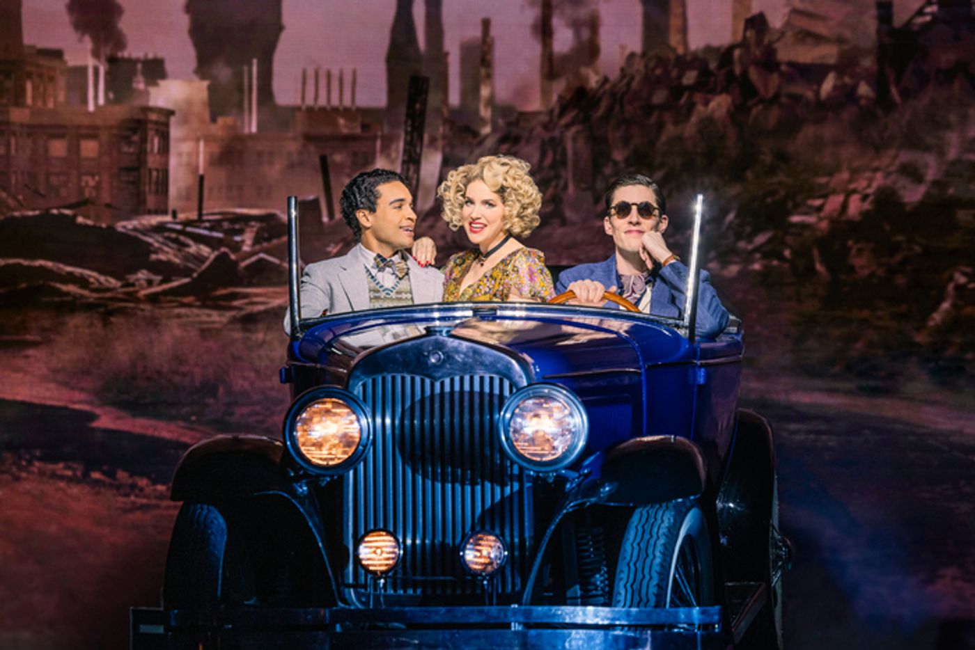 Photos: Jeremy Jordan & Eva Noblezada in THE GREAT GATSBY on Broadway  Image