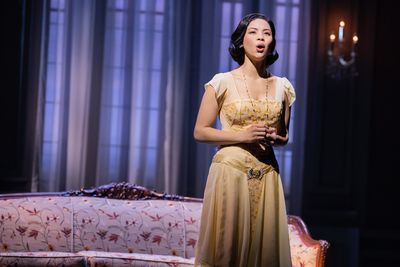 Eva Noblezada  Photo
