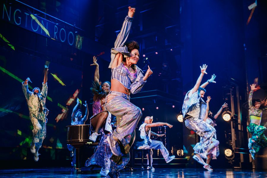 Hot Tickets of the Week: THE OUTSIDERS, THE GREAT GATSBY, and More  Image
