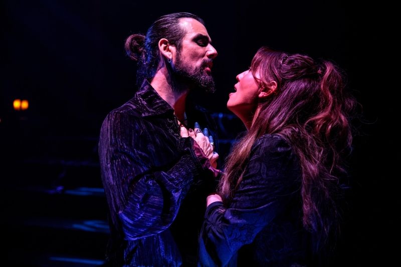 Review: VLAD DRACULA al TEATRO BRANCACCIO  Image