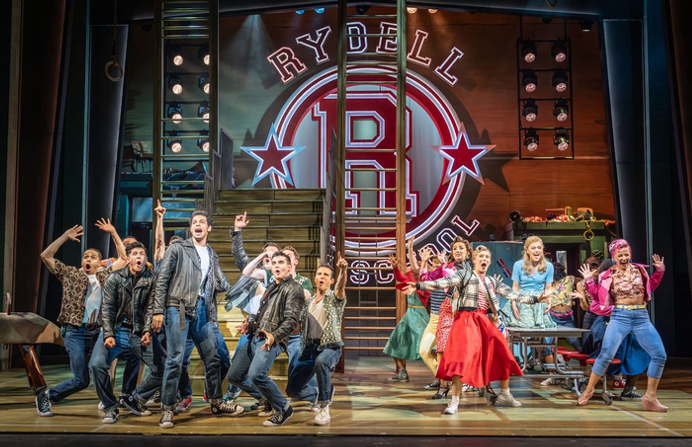 Photos: Get a First Look at GREASE UK & Ireland Tour  Image