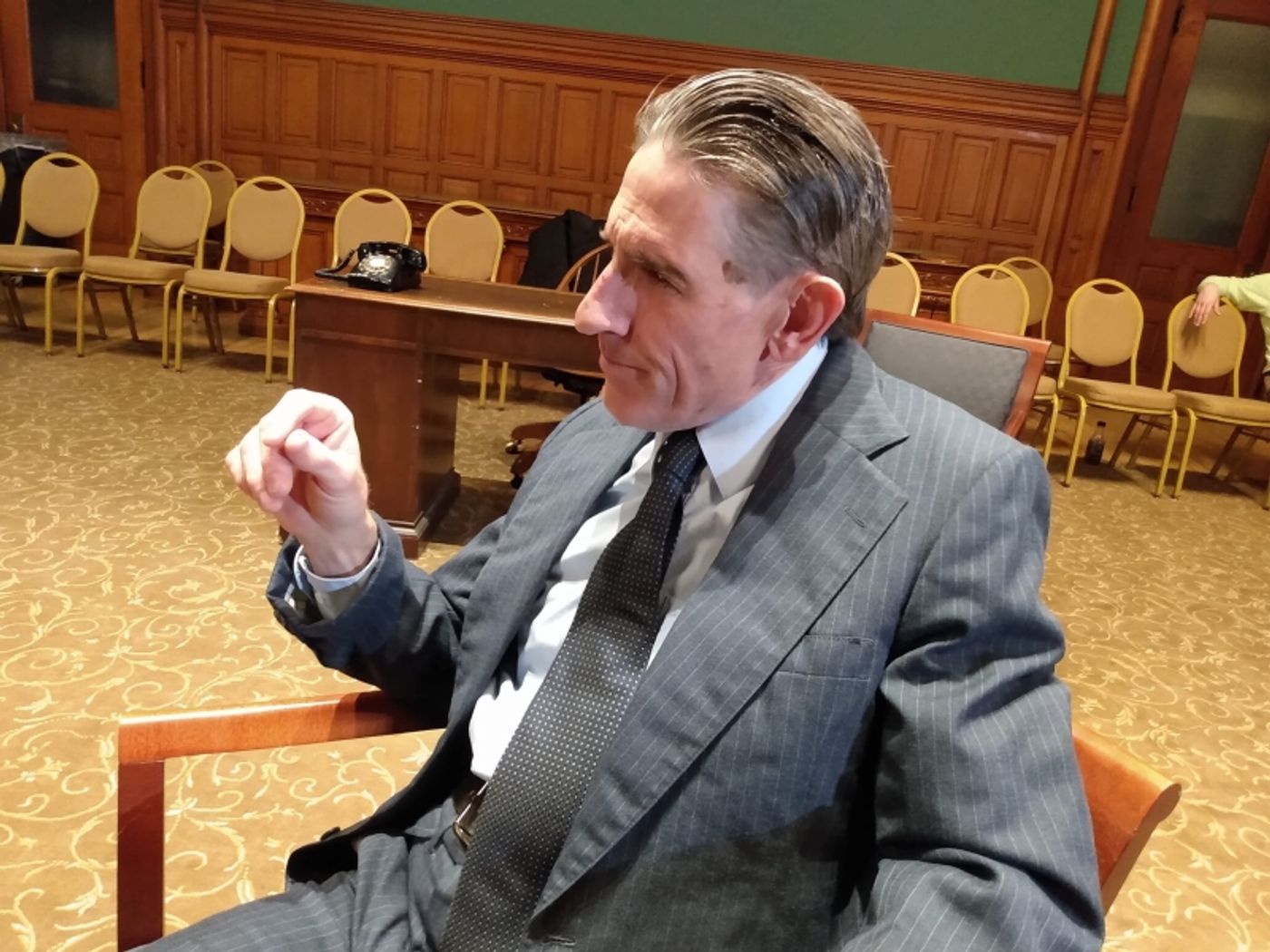 Review: FROST/NIXON at Theatrex  Image