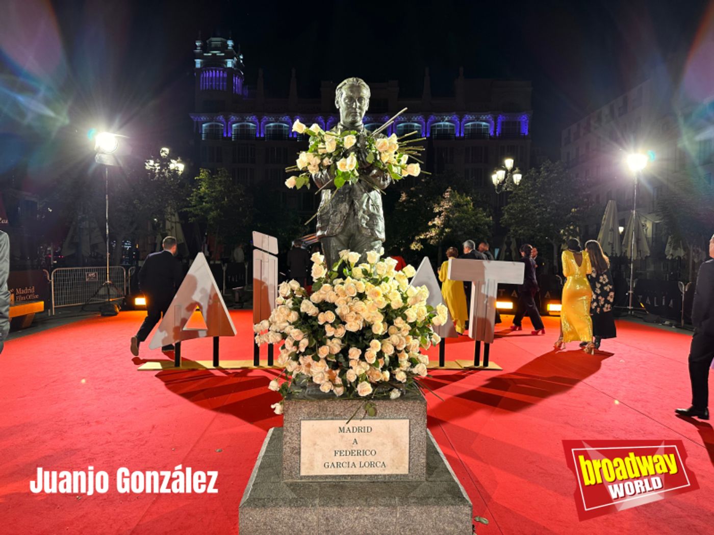 THE BOOK OF MORMON y EL FANTASMA DE LA ÓPERA triunfan en los Premios Talía 2024  Image