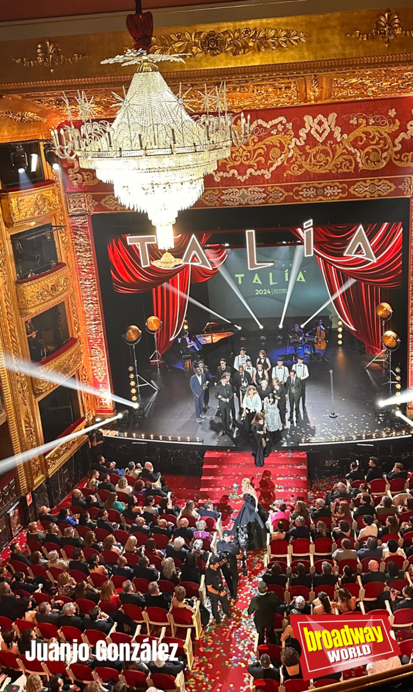 THE BOOK OF MORMON y EL FANTASMA DE LA ÓPERA triunfan en los Premios Talía 2024  Image