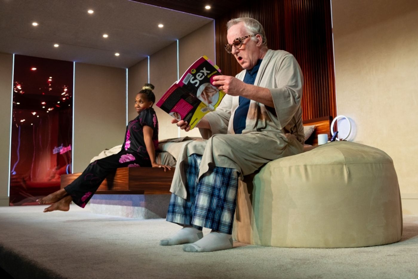 Review: SEXY LAUNDRY Touches on Emotions Beyond the Bedroom Review: SEXY LAUNDRY Touches on Emotions Beyond the Bedroom Image