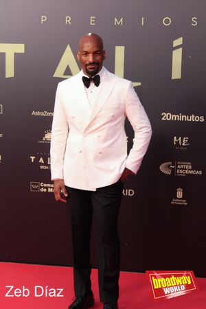 David Comrie @ BroadwayWorld David Comrie Photo