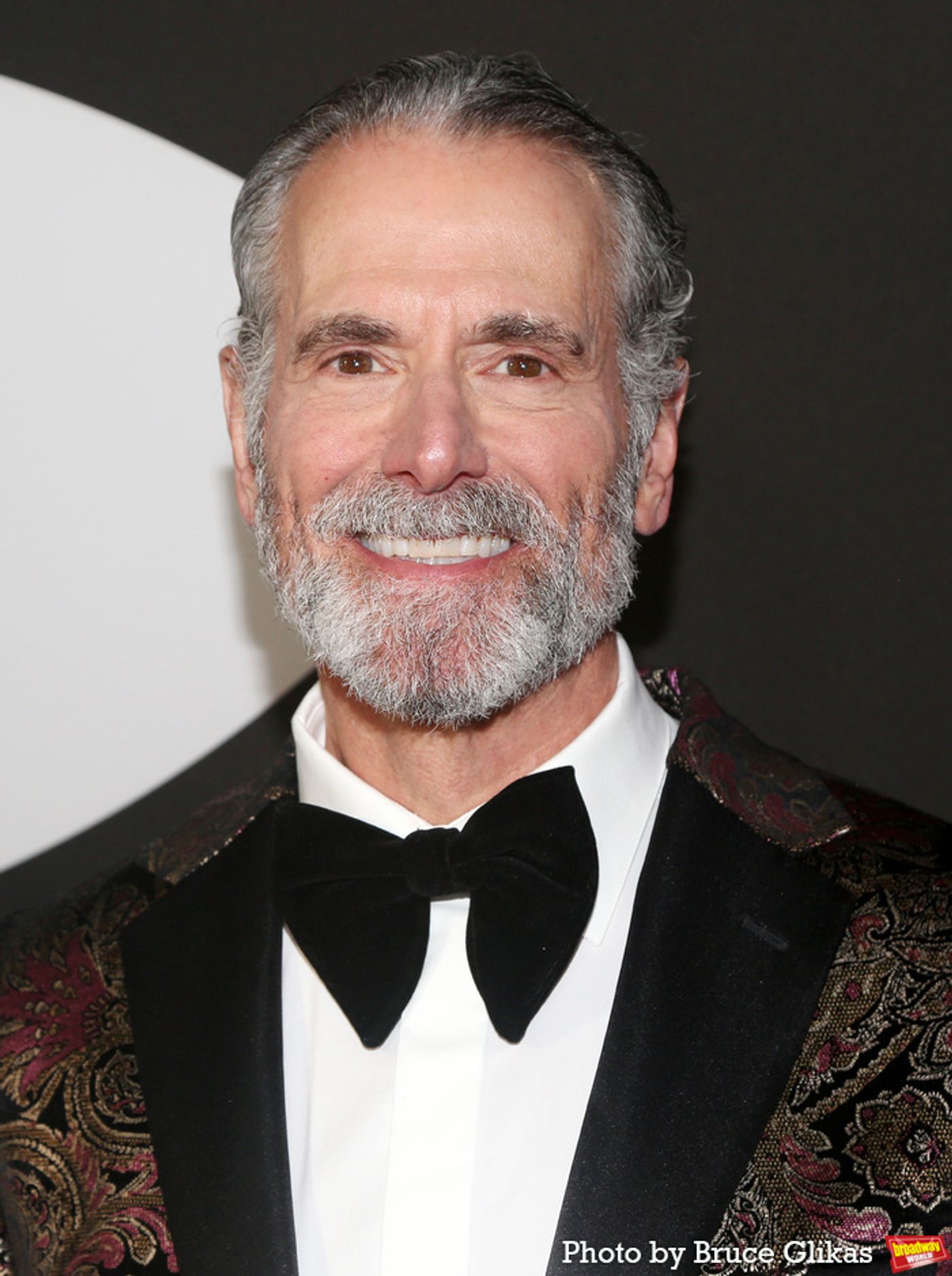 Photos: CABARET Cast Serves Double the Red Carpet Looks on Opening Weekend  Image