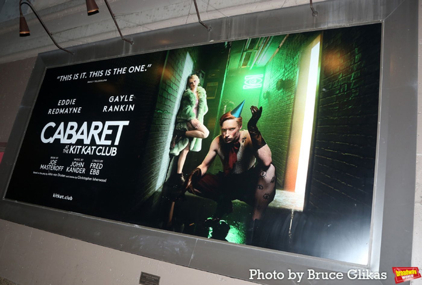 Photos: CABARET Cast Serves Double the Red Carpet Looks on Opening Weekend  Image