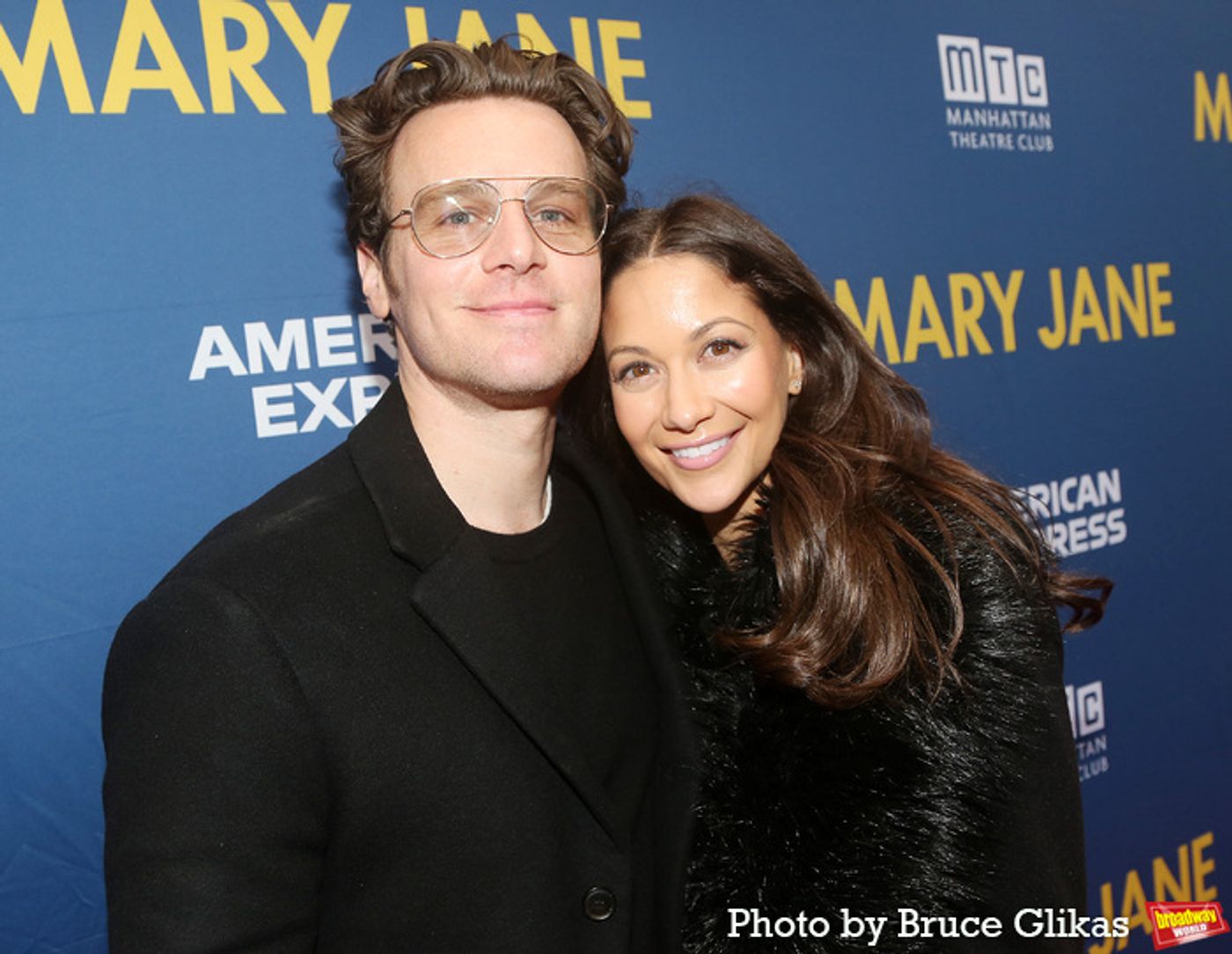 Photos: On the Red Carpet at Opening Night of MARY JANE  Image