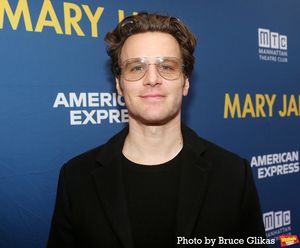 Jonathan Groff Photo