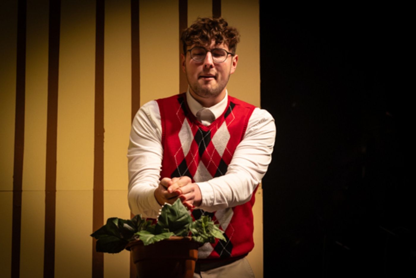 Photos: First look at Little Theatre Off Broadway's LITTLE SHOP OF HORRORS  Image
