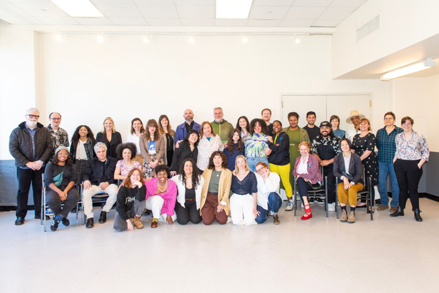 Photos: See Sandra Oh & More in Rehearsals for THE WELKIN  Image