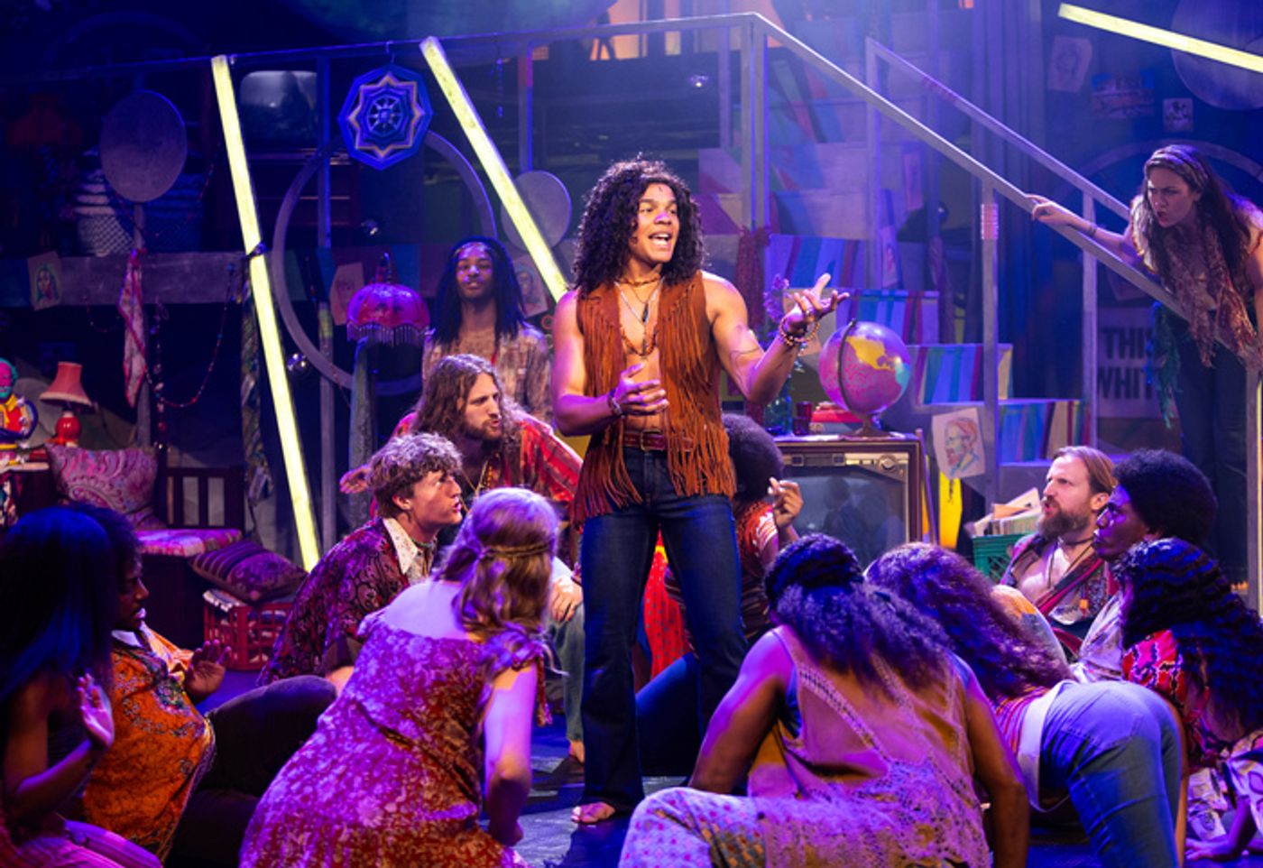 Photos: Get a First Look at HAIR at Signature Theatre  Image