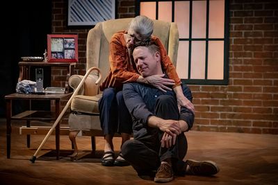 Catherine Albers (HELENE) and Scott Esposito (JORDAN)  Photo