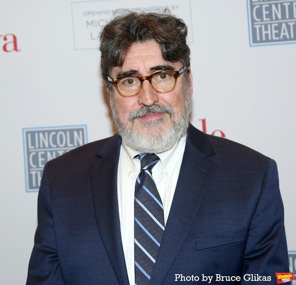 Alfred Molina Photo