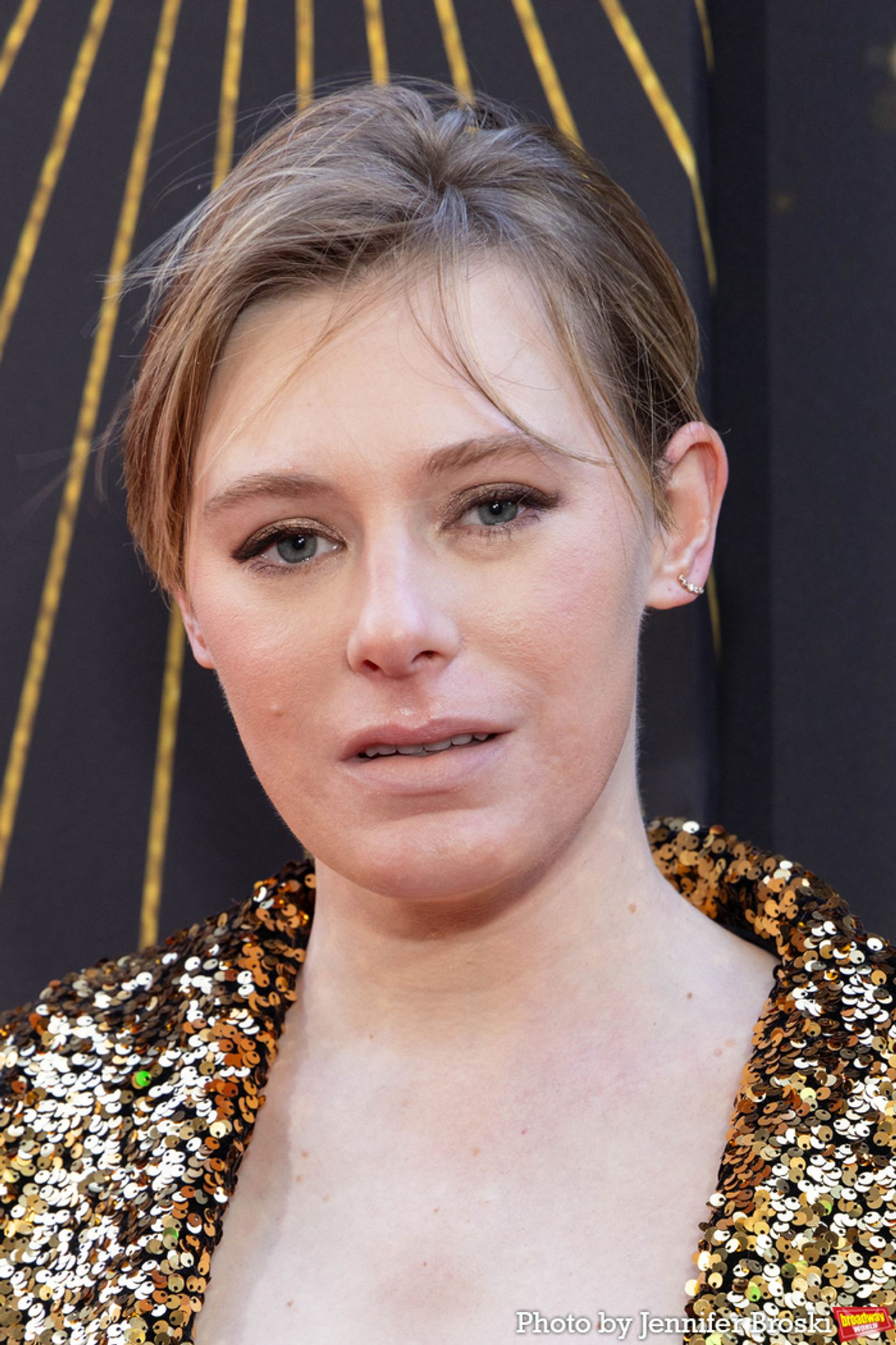 Photos: Stars Walk the Red Carpet on Opening Night of THE GREAT GATSBY  Image