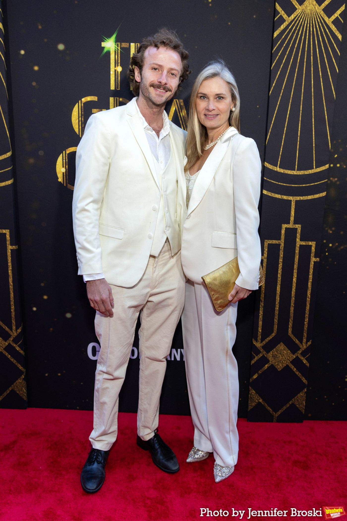 Photos: Stars Walk the Red Carpet on Opening Night of THE GREAT GATSBY  Image