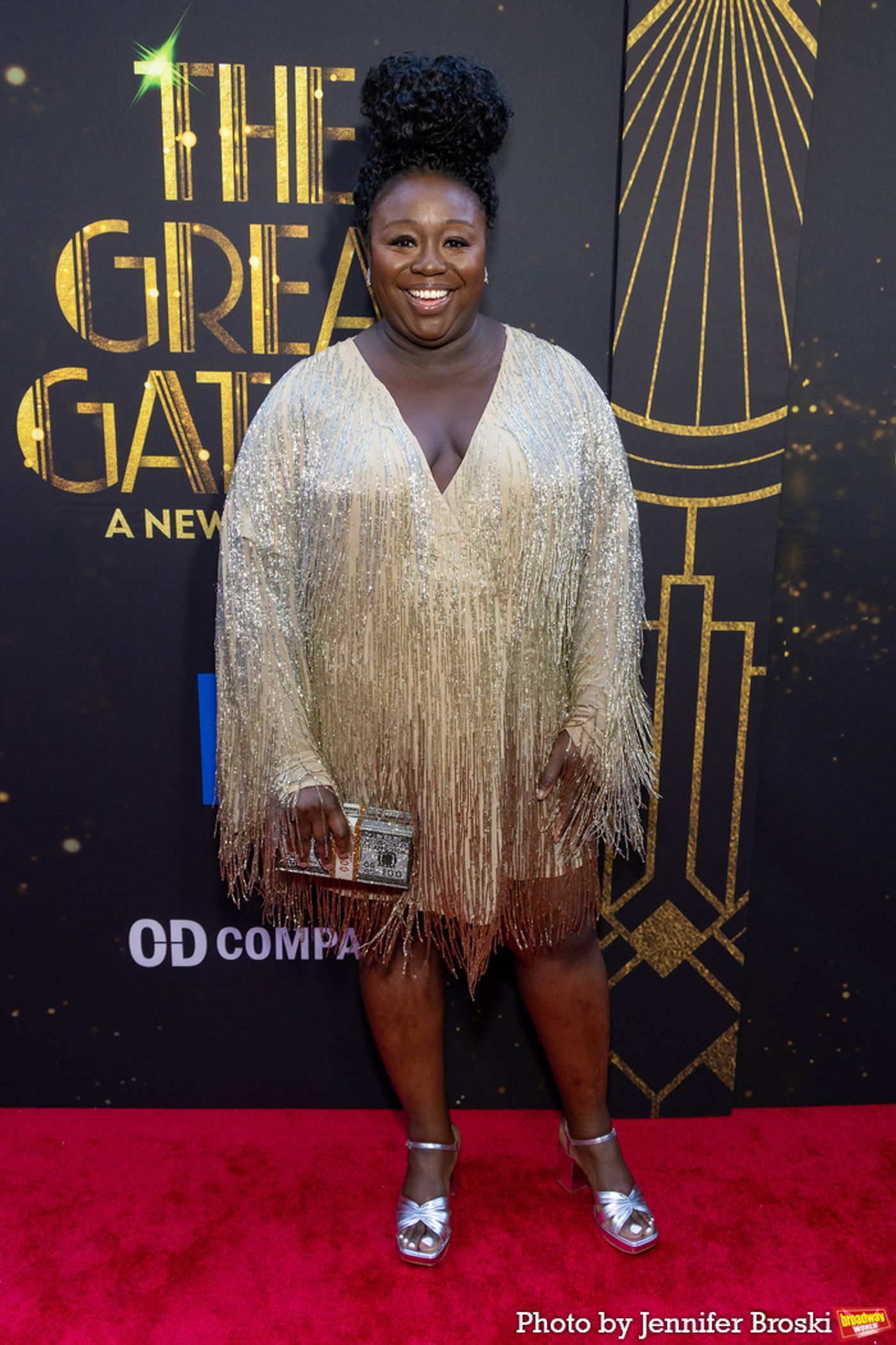 Photos: Stars Walk the Red Carpet on Opening Night of THE GREAT GATSBY  Image