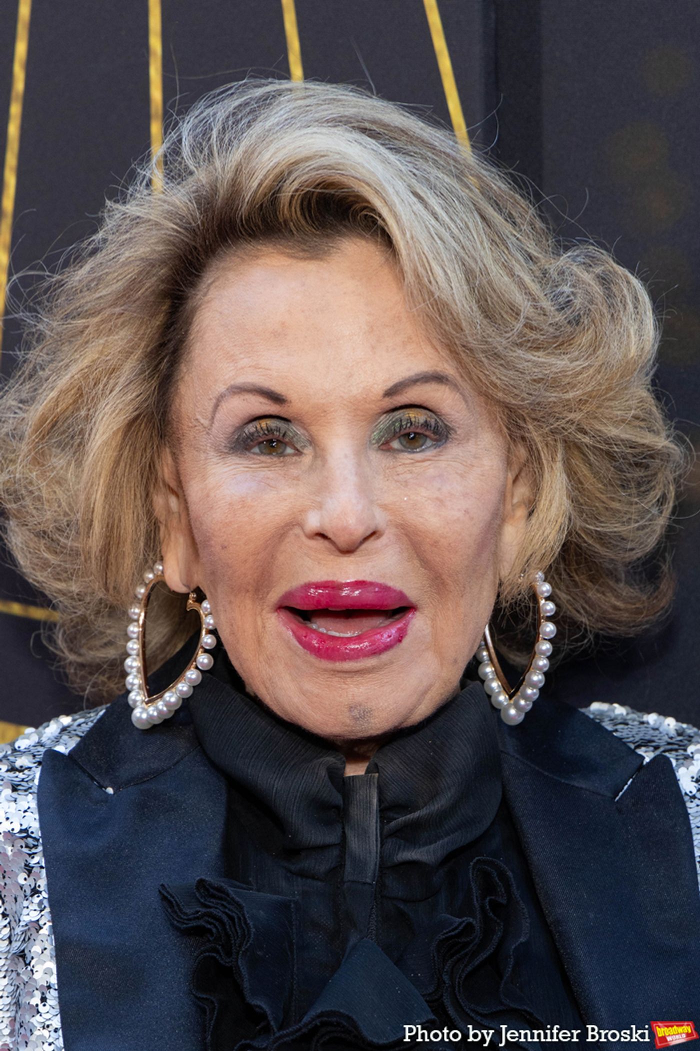 Photos: Stars Walk the Red Carpet on Opening Night of THE GREAT GATSBY  Image