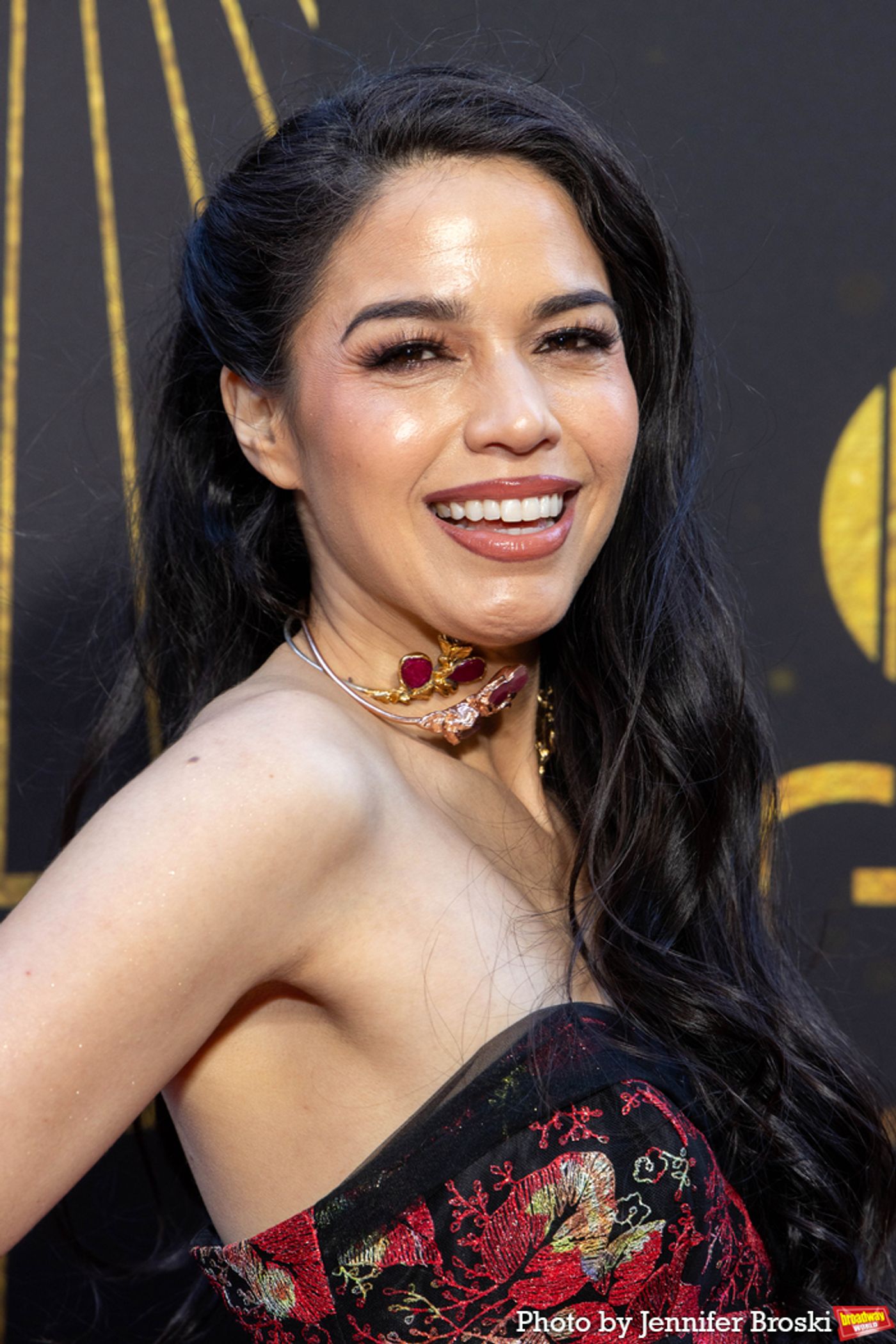 Photos: Stars Walk the Red Carpet on Opening Night of THE GREAT GATSBY  Image