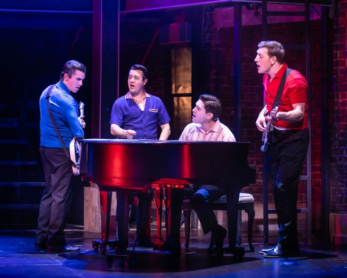 Review: A Triumphant JERSEY BOYS Debuts at the La Mirada Theatre  Image