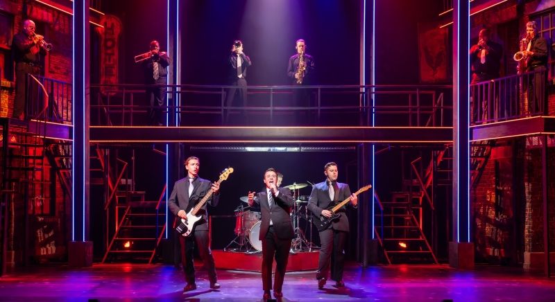 Review: A Triumphant JERSEY BOYS Debuts at the La Mirada Theatre Image