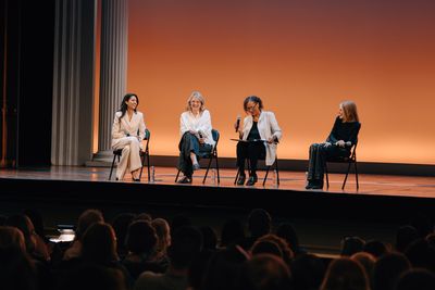 Huma Abedin, Heidi Schreck, Carol Jenkins, Gloria Steinem Photo