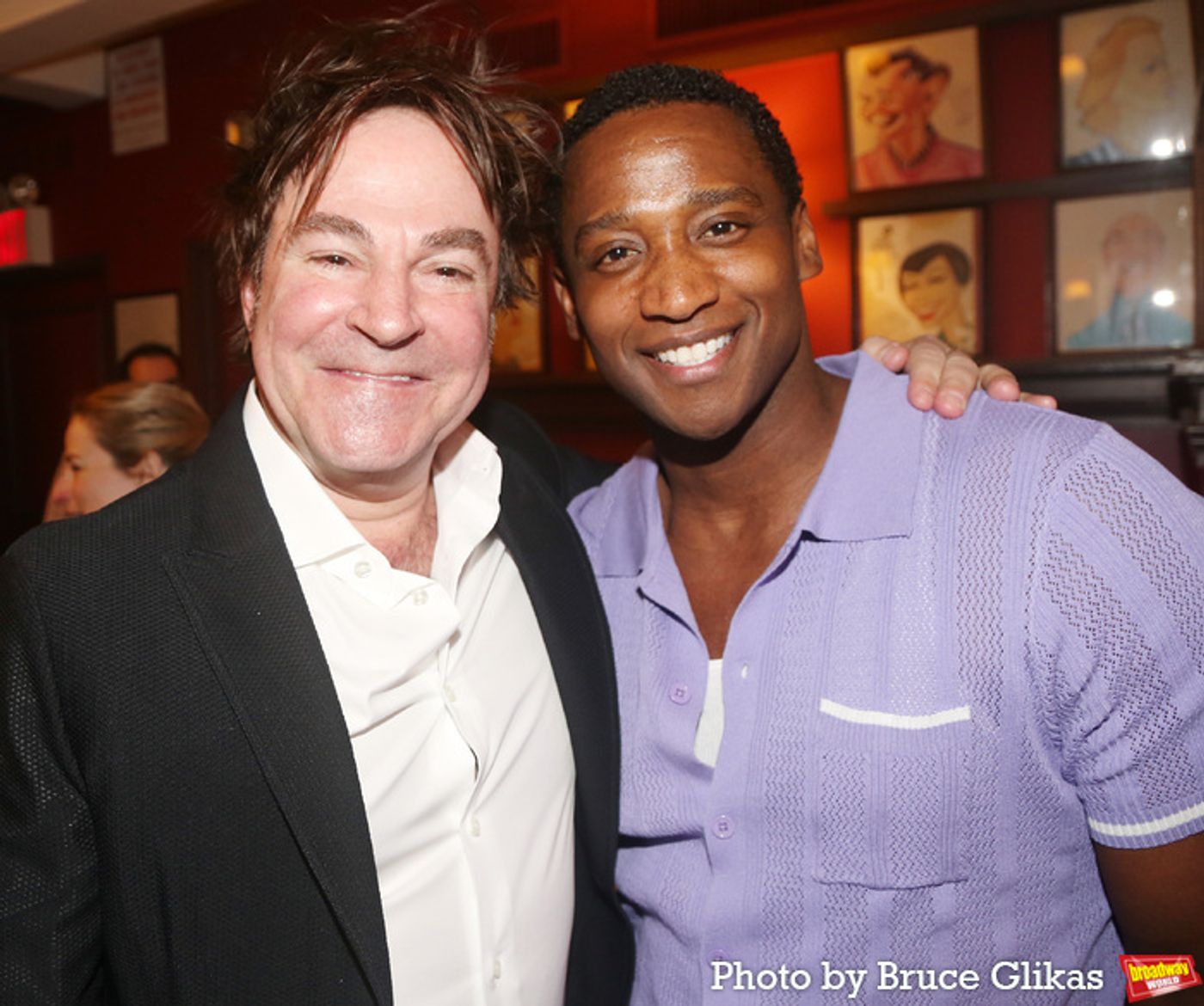 Photos: BACK TO THE FUTURE's Roger Bart Has Sardi's Caricature Unveiled  Image