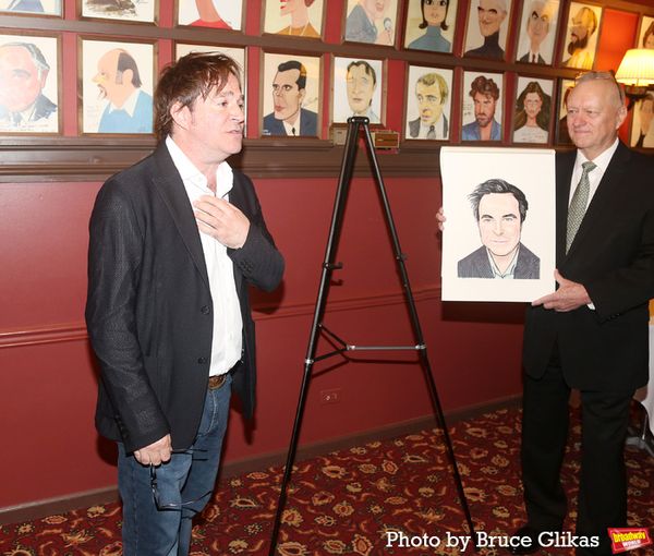 Roger Bart  Photo