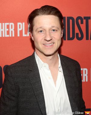 Ben McKenzie Photo