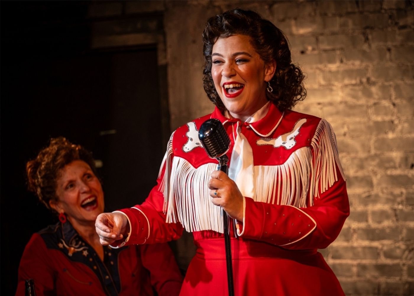 Review: ALWAYS...PATSY CLINE at Garden Theatre  Image