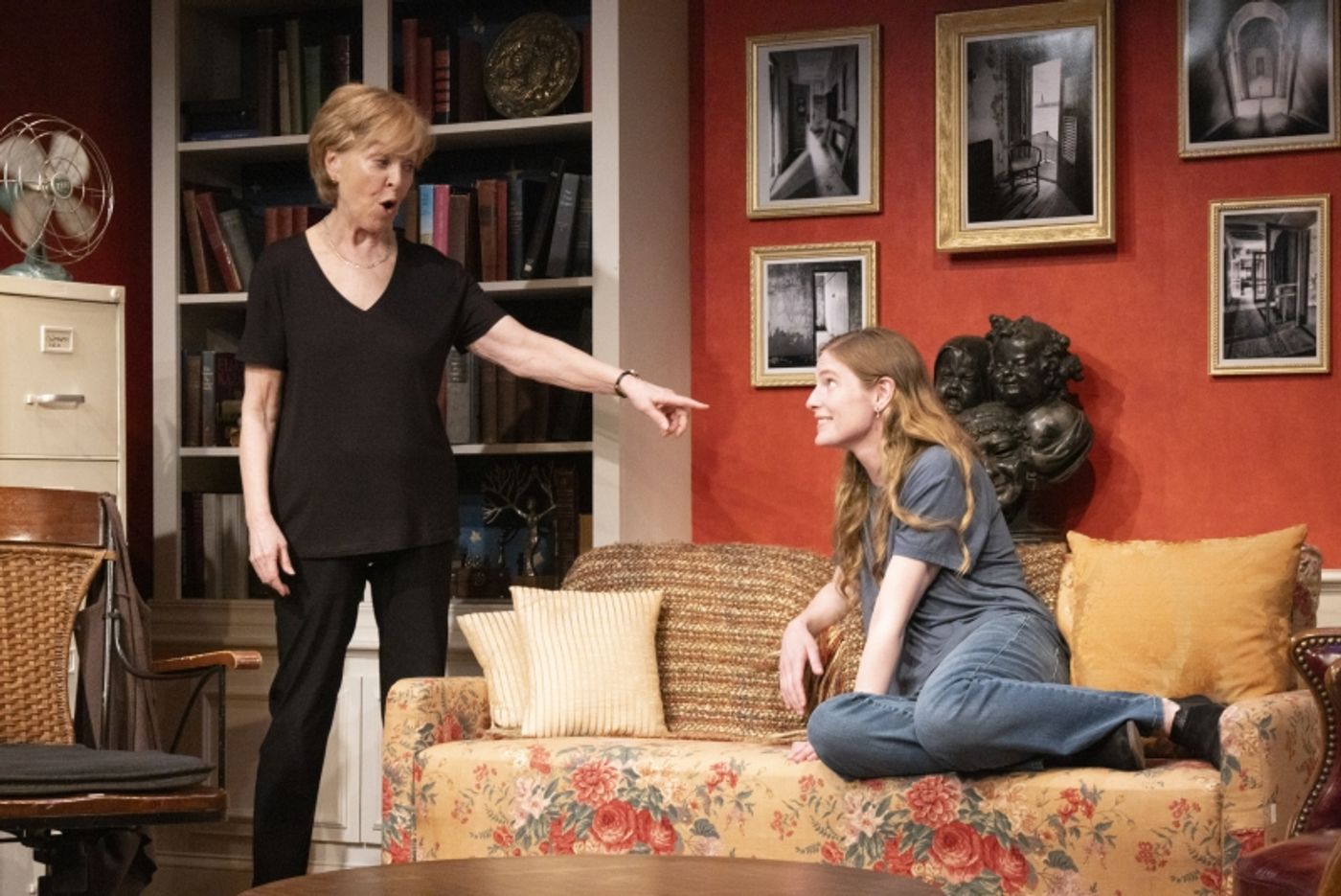 Review: THE TWO HANDER at NJ Rep-A Psychotherapy Story Excellently Performed  Image
