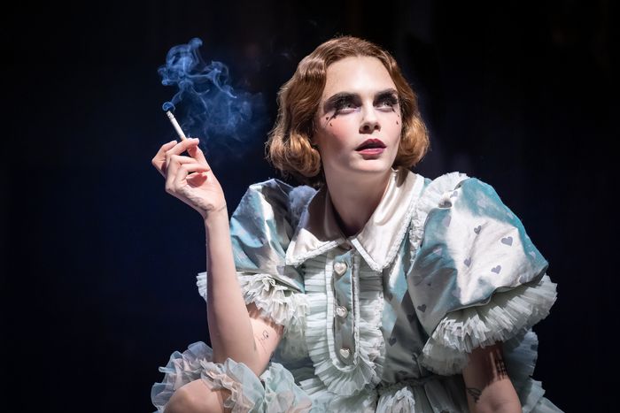 Photos: Cara Delevingne and Luke Treadaway Enter Final Five Weeks in CABARET in London — photo 3 of 8
