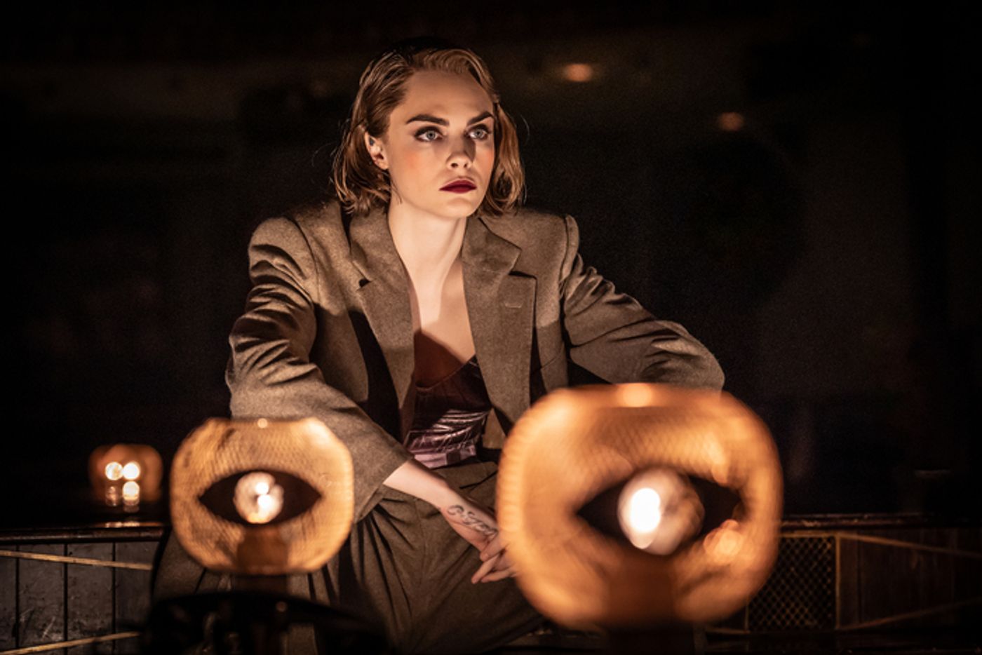 Photos: Cara Delevingne and Luke Treadaway Enter Final Five Weeks in CABARET in London  Image