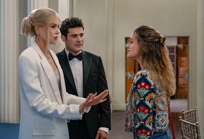 Nicole Kidman, Zac Efron, and Joey King Photo