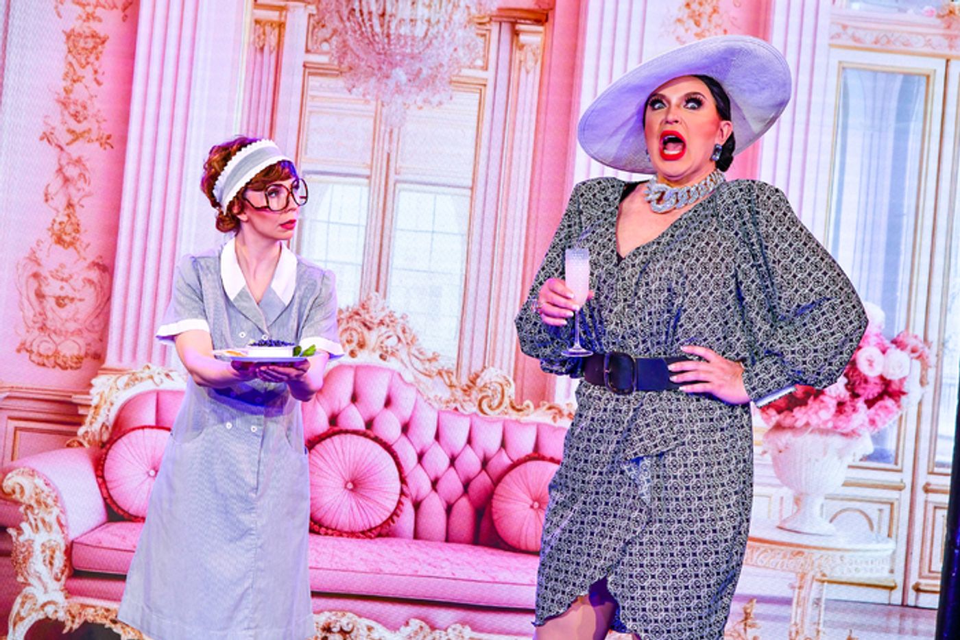 Photos: First Look At BITCH SLAP! At Oasis  Image